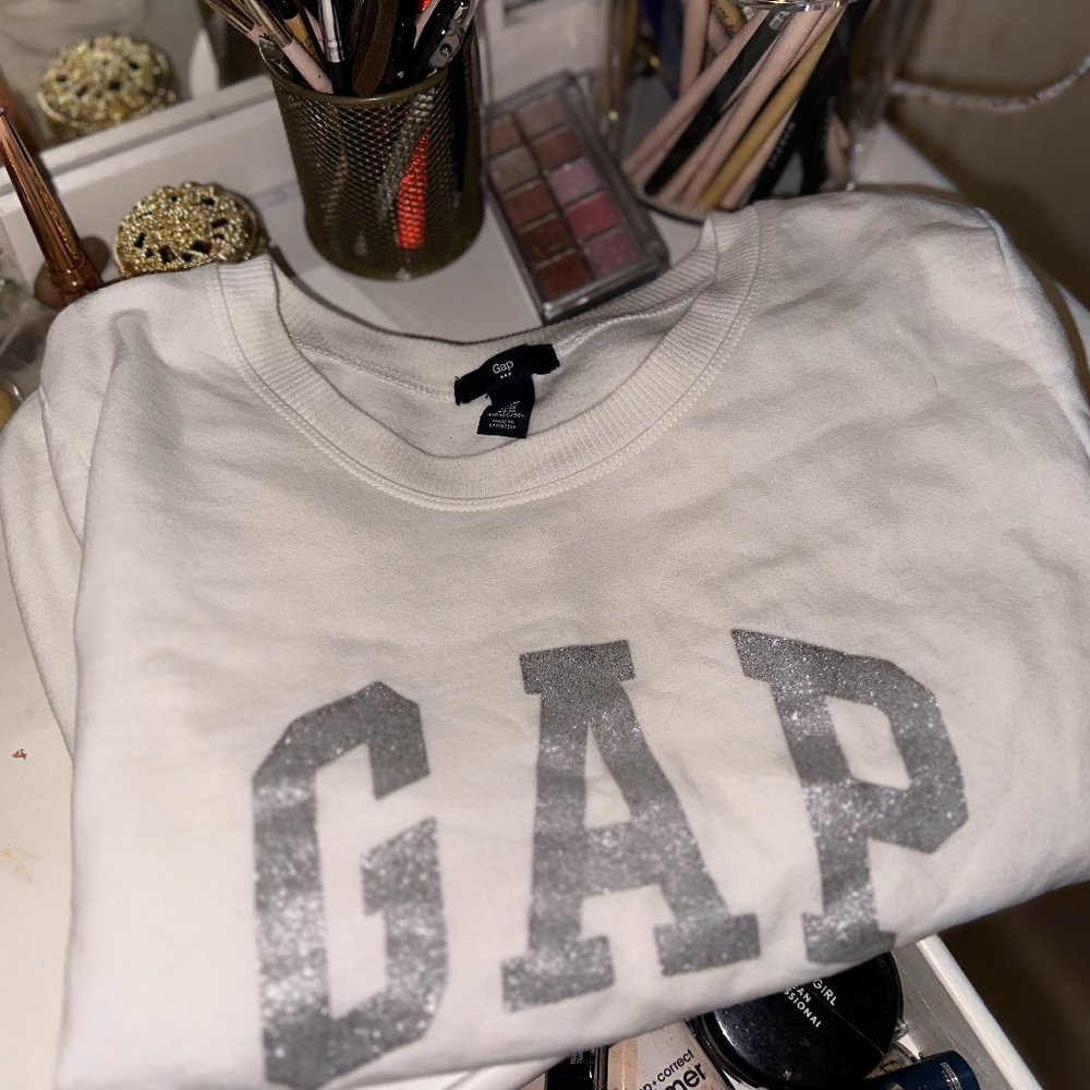 GAP Crewneck Sweater